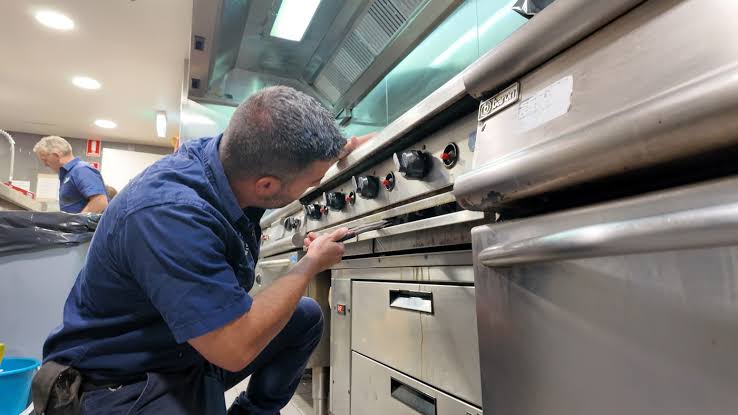 Comprehensive Guide to Gas Heater Services Adelaide: Ensuring Warmth and Safety with Heatwave Gas and Plumbing